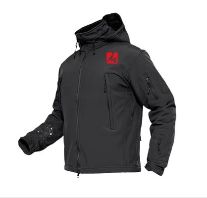 На открытом воздухе водоустойчивая куртка Softshell Windproof задействуя