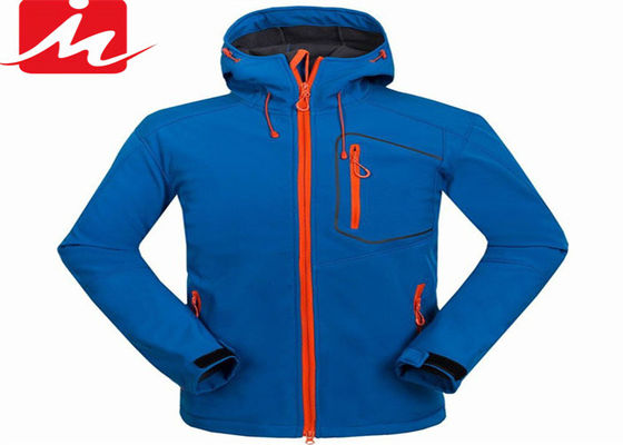 Людей зимы курток Softshell репеллента воды куртка лайкра полиэстера водоустойчивых на открытом воздухе