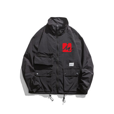 С капюшоном водоустойчивые куртки Windbreaker скачут куртка Windbreaker осени на открытом воздухе светлая